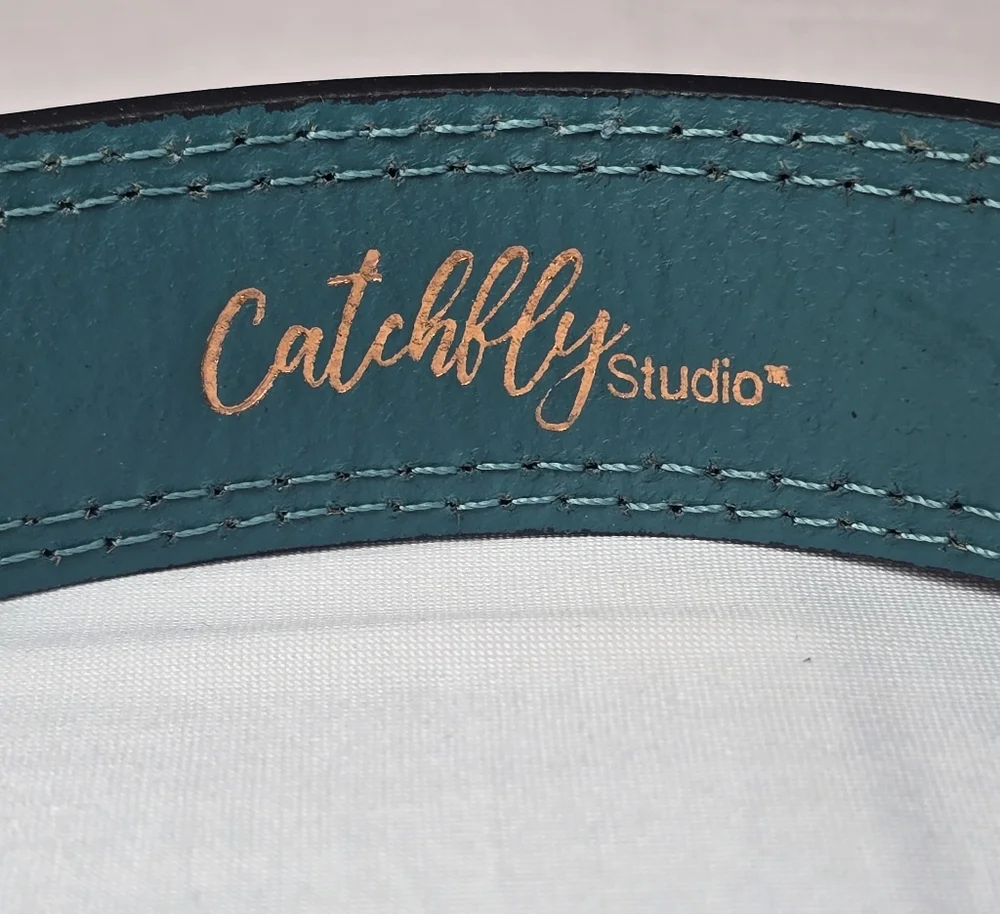 Catchfly Studios Girl's Arrow Embroidered Belt‎ Size Small